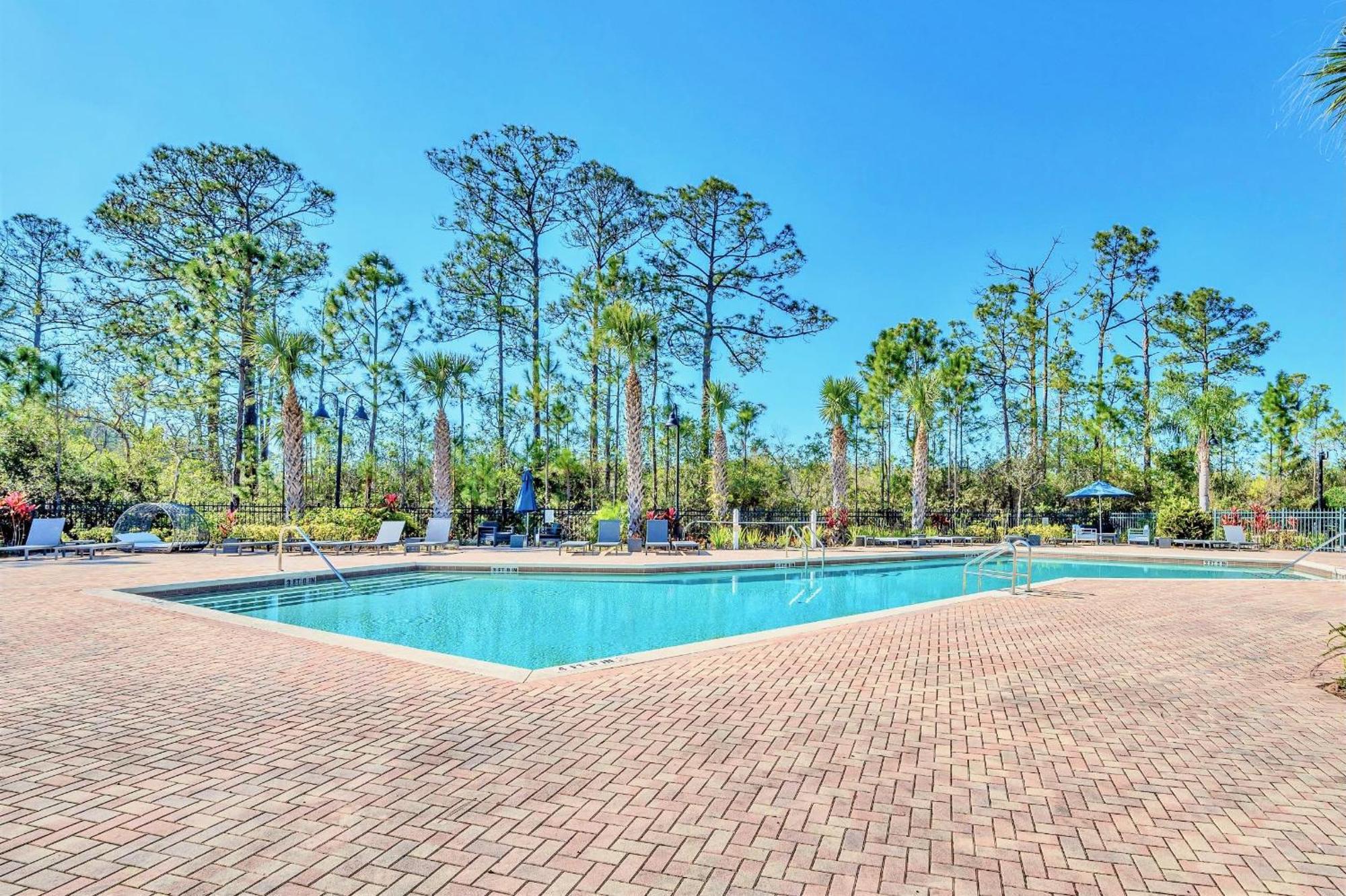 Near Disney - Spacious 3Br Condo With Pool & Hot Tub! Orlando Exterior photo